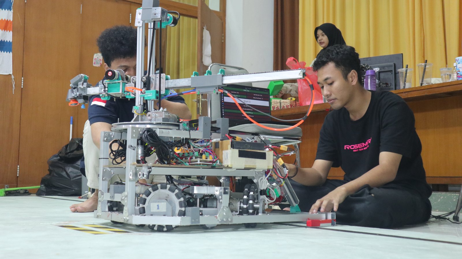 Tri Wahyu Kontingen UNY